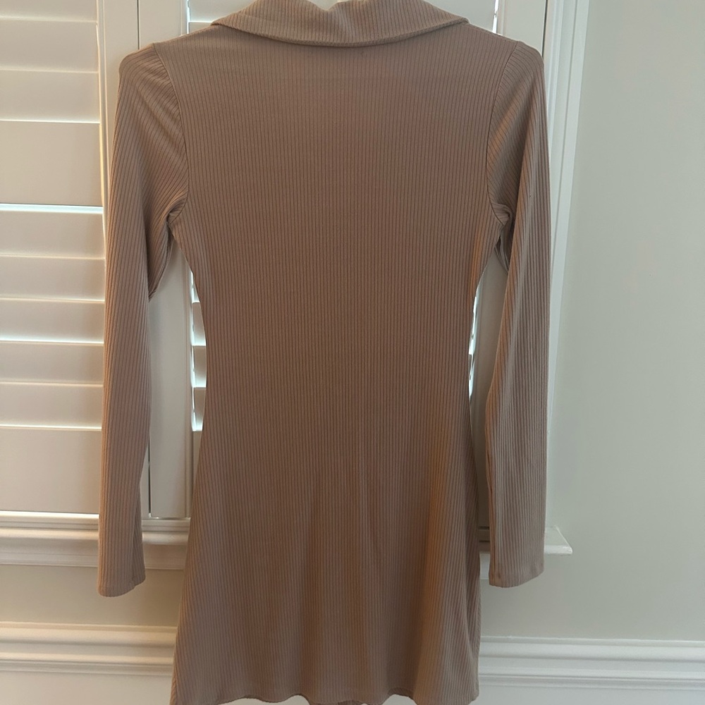Tan Ribbed Button-Up Dress - Picture 9 of 11